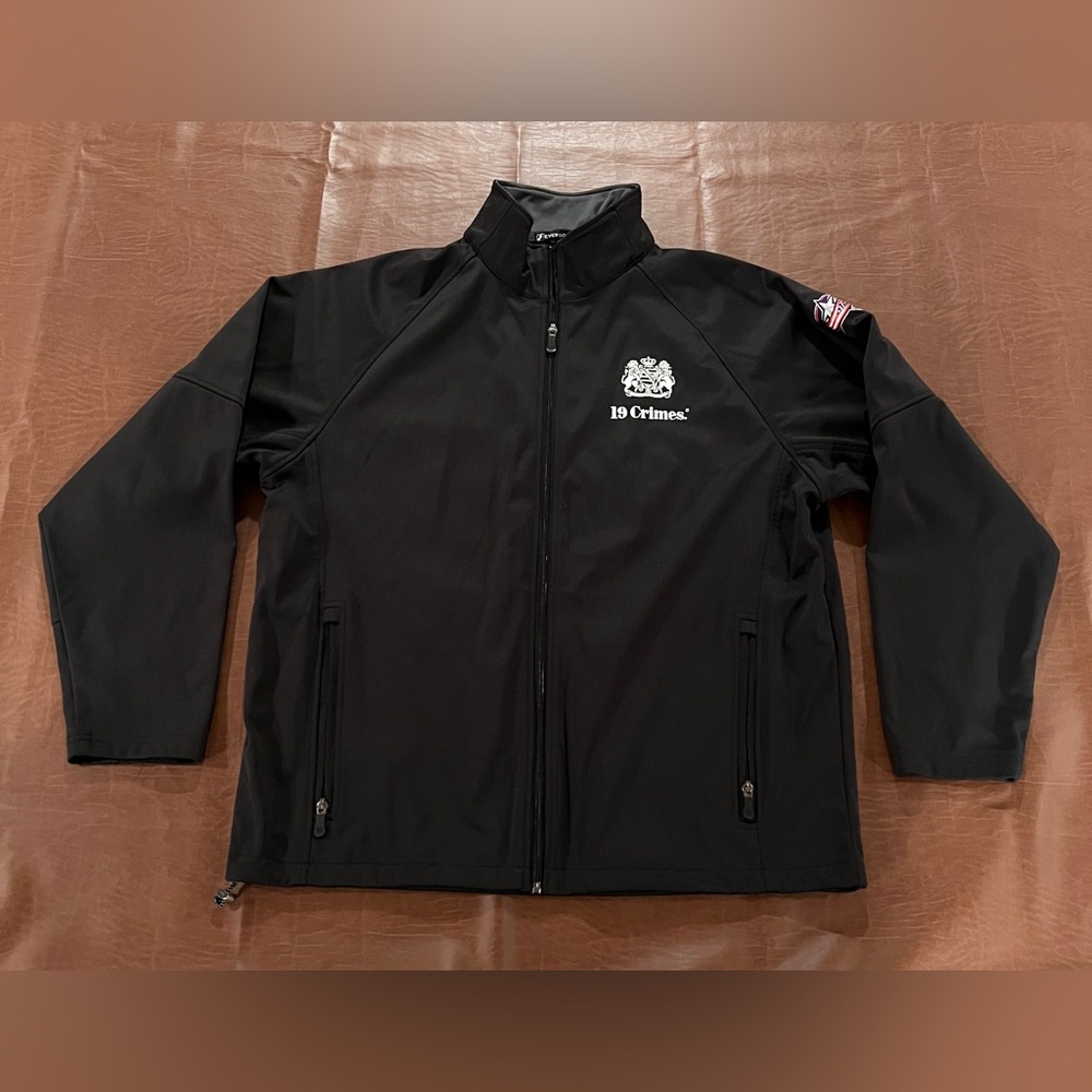 19 Crimes Wine Columbus Blue Jackets Collaboration Jacket - Size Large